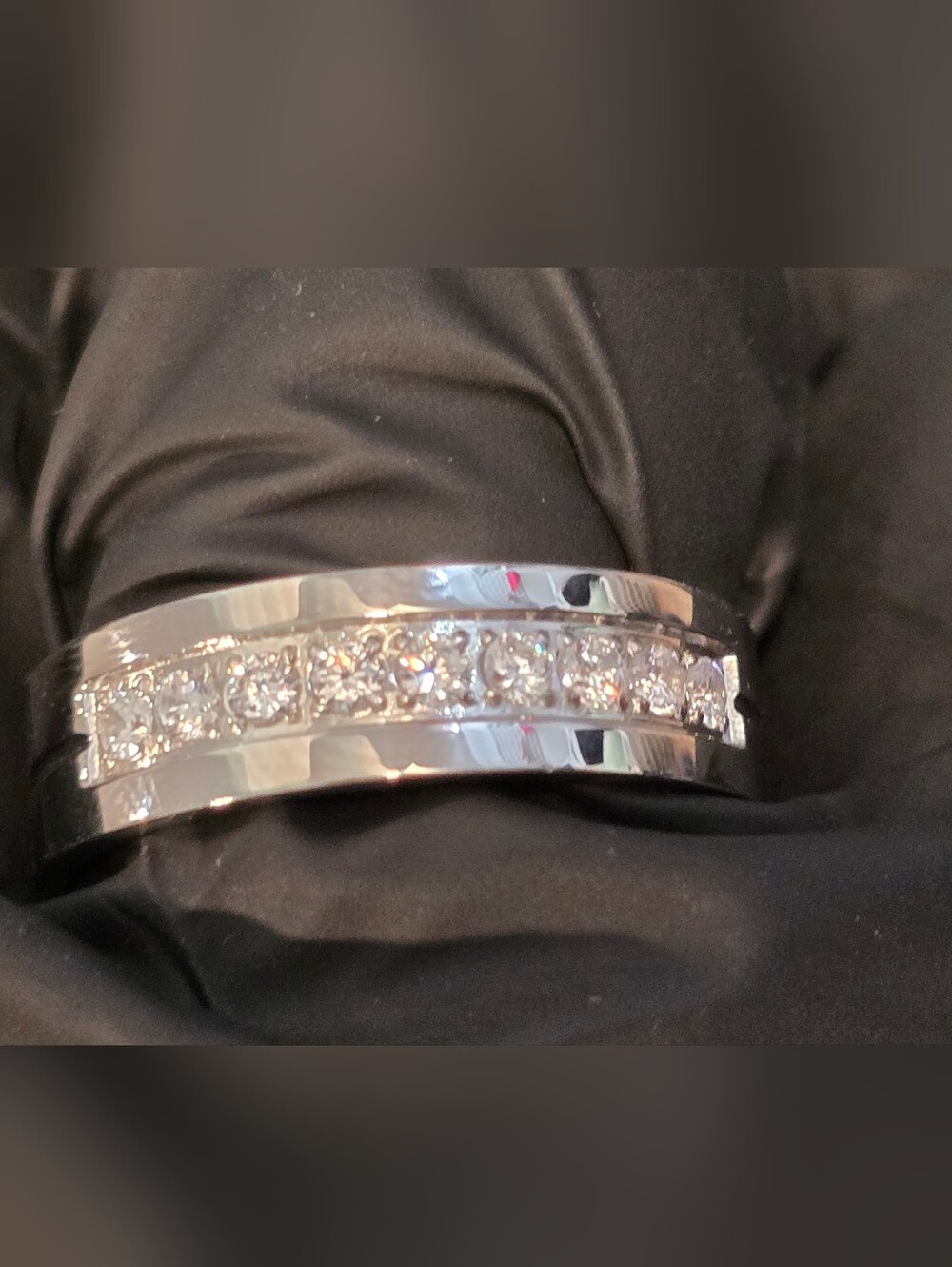 Qorn Iced Out CZ Ring Silver 316L Stainless Steel Diamond Look Gym Proof. 6mm - Picture 2 of 9
